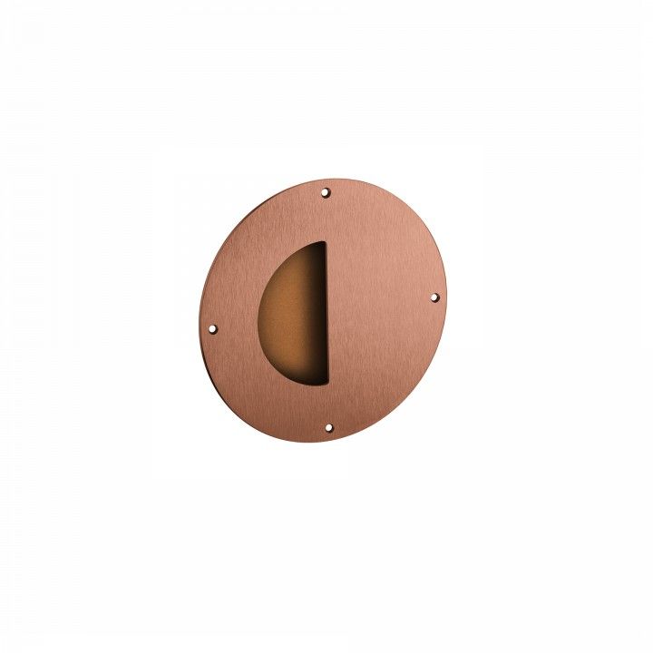 Flush handle with camel leather